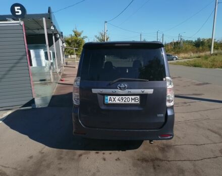 Фіолетовий Тойота Воксі, об'ємом двигуна 2 л та пробігом 251 тис. км за 8200 $, фото 7 на Automoto.ua