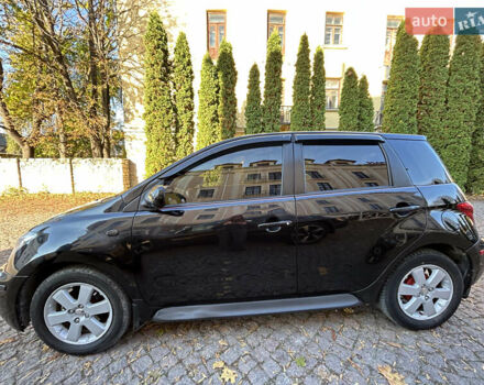 Черный Тойота ХА, объемом двигателя 1.5 л и пробегом 199 тыс. км за 5500 $, фото 1 на Automoto.ua