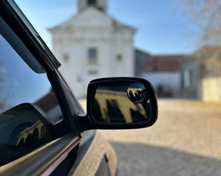 Черный Тойота ХА, объемом двигателя 1.5 л и пробегом 199 тыс. км за 5500 $, фото 6 на Automoto.ua