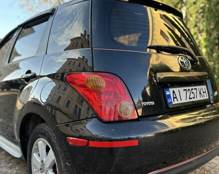 Черный Тойота ХА, объемом двигателя 1.5 л и пробегом 199 тыс. км за 5500 $, фото 4 на Automoto.ua