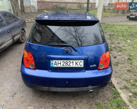 Синий Тойота ХА, объемом двигателя 1.5 л и пробегом 200 тыс. км за 4350 $, фото 1 на Automoto.ua