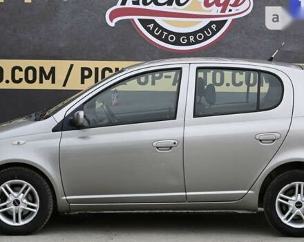 Тойота Яріс Версо, об'ємом двигуна 1.4 л та пробігом 260 тис. км за 3999 $, фото 16 на Automoto.ua