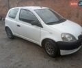 Белый Тойота Ярис, объемом двигателя 1 л и пробегом 350 тыс. км за 2300 $, фото 6 на Automoto.ua