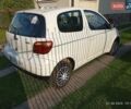 Білий Тойота Яріс, об'ємом двигуна 1 л та пробігом 282 тис. км за 3000 $, фото 6 на Automoto.ua