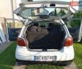 Білий Тойота Яріс, об'ємом двигуна 1 л та пробігом 282 тис. км за 3000 $, фото 4 на Automoto.ua
