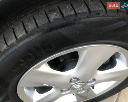 Білий Тойота Яріс, об'ємом двигуна 1.3 л та пробігом 190 тис. км за 6900 $, фото 7 на Automoto.ua