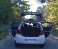 Белый Тойота Ярис, объемом двигателя 1 л и пробегом 300 тыс. км за 4700 $, фото 19 на Automoto.ua
