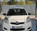Білий Тойота Яріс, об'ємом двигуна 1 л та пробігом 180 тис. км за 3900 $, фото 24 на Automoto.ua