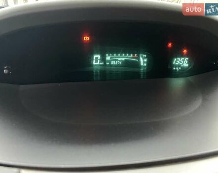 Білий Тойота Яріс, об'ємом двигуна 1 л та пробігом 197 тис. км за 5500 $, фото 22 на Automoto.ua