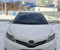Белый Тойота Ярис, объемом двигателя 1.33 л и пробегом 145 тыс. км за 8900 $, фото 1 на Automoto.ua