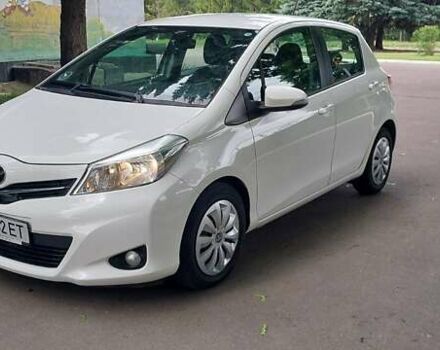 Білий Тойота Яріс, об'ємом двигуна 1.36 л та пробігом 191 тис. км за 7500 $, фото 7 на Automoto.ua