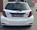 Белый Тойота Ярис, объемом двигателя 1 л и пробегом 158 тыс. км за 5850 $, фото 8 на Automoto.ua