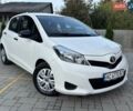 Белый Тойота Ярис, объемом двигателя 1 л и пробегом 158 тыс. км за 5850 $, фото 1 на Automoto.ua
