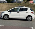 Білий Тойота Яріс, об'ємом двигуна 1 л та пробігом 163 тис. км за 6900 $, фото 7 на Automoto.ua