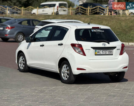 Білий Тойота Яріс, об'ємом двигуна 1 л та пробігом 163 тис. км за 6900 $, фото 6 на Automoto.ua