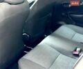 Белый Тойота Ярис, объемом двигателя 1.33 л и пробегом 150 тыс. км за 9999 $, фото 17 на Automoto.ua