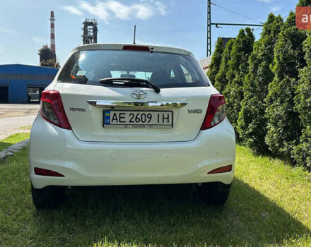 Белый Тойота Ярис, объемом двигателя 1.33 л и пробегом 73 тыс. км за 9600 $, фото 1 на Automoto.ua