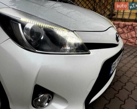 Белый Тойота Ярис, объемом двигателя 1.5 л и пробегом 250 тыс. км за 11900 $, фото 6 на Automoto.ua