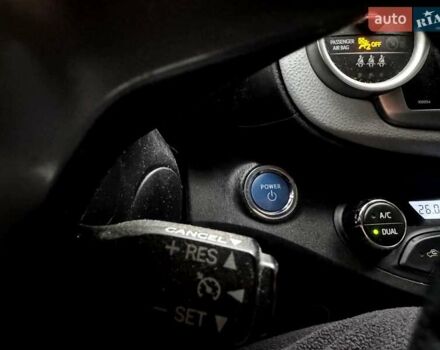 Белый Тойота Ярис, объемом двигателя 1.5 л и пробегом 250 тыс. км за 11900 $, фото 24 на Automoto.ua