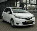 Белый Тойота Ярис, объемом двигателя 1 л и пробегом 256 тыс. км за 7200 $, фото 1 на Automoto.ua