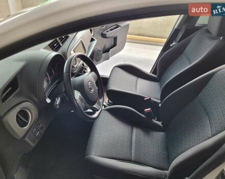 Білий Тойота Яріс, об'ємом двигуна 1.33 л та пробігом 103 тис. км за 8800 $, фото 11 на Automoto.ua