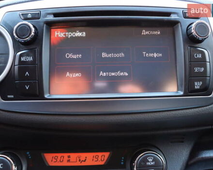 Белый Тойота Ярис, объемом двигателя 1.33 л и пробегом 96 тыс. км за 12400 $, фото 25 на Automoto.ua