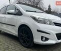 Білий Тойота Яріс, об'ємом двигуна 1.33 л та пробігом 64 тис. км за 13500 $, фото 5 на Automoto.ua