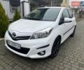 Білий Тойота Яріс, об'ємом двигуна 1.33 л та пробігом 64 тис. км за 13500 $, фото 1 на Automoto.ua