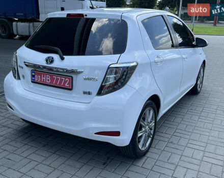 Белый Тойота Ярис, объемом двигателя 1.5 л и пробегом 150 тыс. км за 11700 $, фото 8 на Automoto.ua