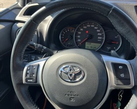 Білий Тойота Яріс, об'ємом двигуна 1.33 л та пробігом 96 тис. км за 11700 $, фото 13 на Automoto.ua