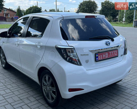 Белый Тойота Ярис, объемом двигателя 1.5 л и пробегом 150 тыс. км за 11700 $, фото 10 на Automoto.ua