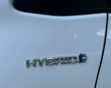 Белый Тойота Ярис, объемом двигателя 1.5 л и пробегом 155 тыс. км за 11700 $, фото 13 на Automoto.ua