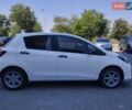 Белый Тойота Ярис, объемом двигателя 1.33 л и пробегом 240 тыс. км за 7500 $, фото 7 на Automoto.ua