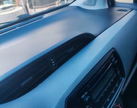 Белый Тойота Ярис, объемом двигателя 1.33 л и пробегом 244 тыс. км за 7000 $, фото 13 на Automoto.ua