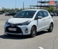 Белый Тойота Ярис, объемом двигателя 1.3 л и пробегом 127 тыс. км за 11500 $, фото 1 на Automoto.ua