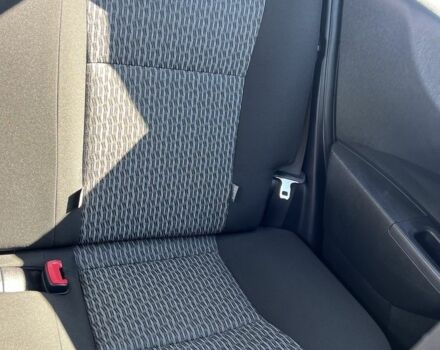 Білий Тойота Яріс, об'ємом двигуна 1.33 л та пробігом 96 тис. км за 11700 $, фото 18 на Automoto.ua