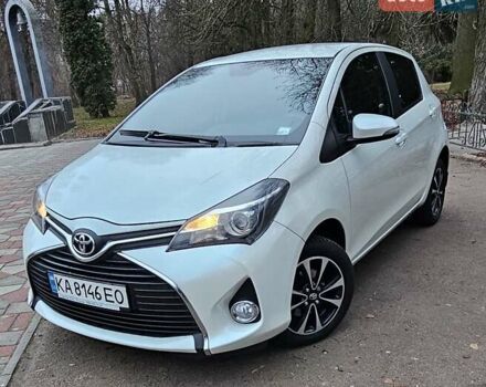 Белый Тойота Ярис, объемом двигателя 1.33 л и пробегом 60 тыс. км за 13000 $, фото 2 на Automoto.ua