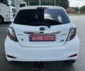 Белый Тойота Ярис, объемом двигателя 1.5 л и пробегом 155 тыс. км за 11700 $, фото 6 на Automoto.ua