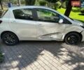 Білий Тойота Яріс, об'ємом двигуна 1.33 л та пробігом 38 тис. км за 8555 $, фото 1 на Automoto.ua