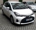 Білий Тойота Яріс, об'ємом двигуна 1 л та пробігом 120 тис. км за 7800 $, фото 1 на Automoto.ua