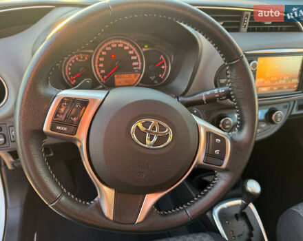 Білий Тойота Яріс, об'ємом двигуна 1.33 л та пробігом 75 тис. км за 11300 $, фото 14 на Automoto.ua