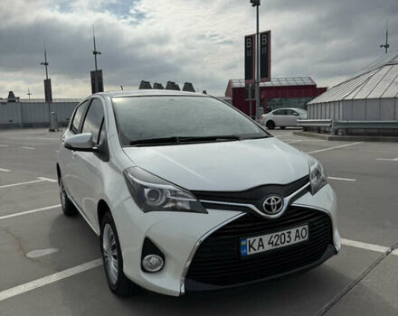 Тойота Ярис 2015 в Киеве на Automoto.ua Белый Тойота Ярис, объемом двигателя 1.3 л и пробегом 109 тыс. км за 9700 $, фото 2 на Automoto.ua
