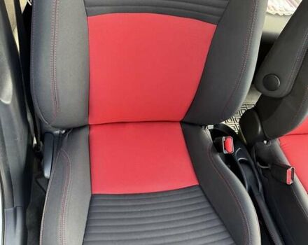 Белый Тойота Ярис, объемом двигателя 1.3 л и пробегом 156 тыс. км за 11000 $, фото 24 на Automoto.ua