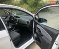 Белый Тойота Ярис, объемом двигателя 1.5 л и пробегом 209 тыс. км за 11600 $, фото 4 на Automoto.ua