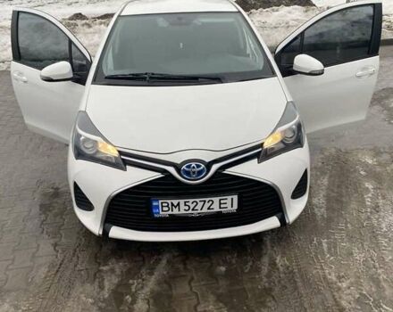 Белый Тойота Ярис, объемом двигателя 1.5 л и пробегом 242 тыс. км за 10400 $, фото 3 на Automoto.ua