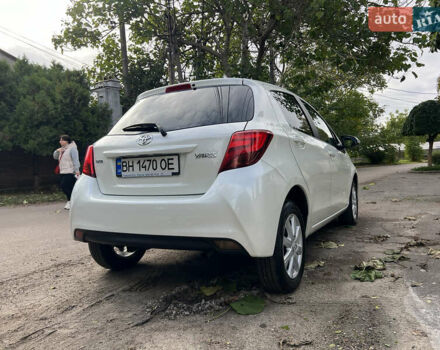 Белый Тойота Ярис, объемом двигателя 1.33 л и пробегом 92 тыс. км за 13600 $, фото 3 на Automoto.ua