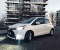 Білий Тойота Яріс, об'ємом двигуна 1.5 л та пробігом 35 тис. км за 12900 $, фото 1 на Automoto.ua