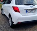 Белый Тойота Ярис, объемом двигателя 1.5 л и пробегом 130 тыс. км за 10800 $, фото 2 на Automoto.ua