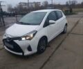 Белый Тойота Ярис, объемом двигателя 1.5 л и пробегом 160 тыс. км за 11000 $, фото 1 на Automoto.ua