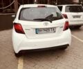 Белый Тойота Ярис, объемом двигателя 1.3 л и пробегом 64 тыс. км за 12000 $, фото 2 на Automoto.ua